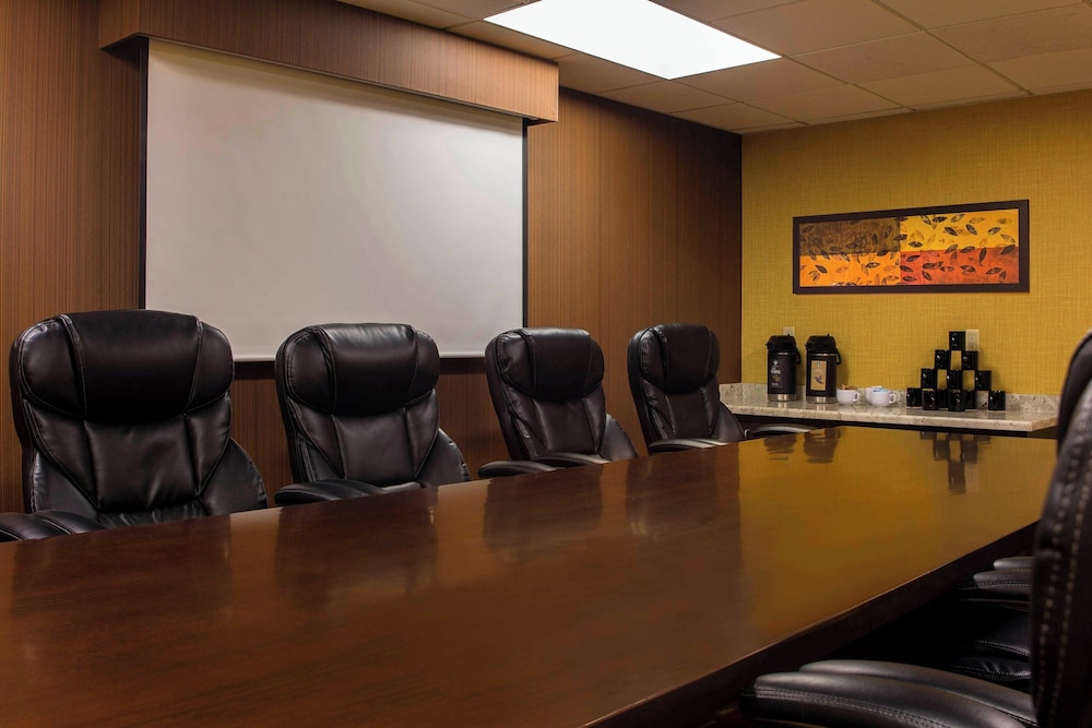 Courtyard by Marriott Baton Rouge Acadian Centre LSU Area - photo 26
