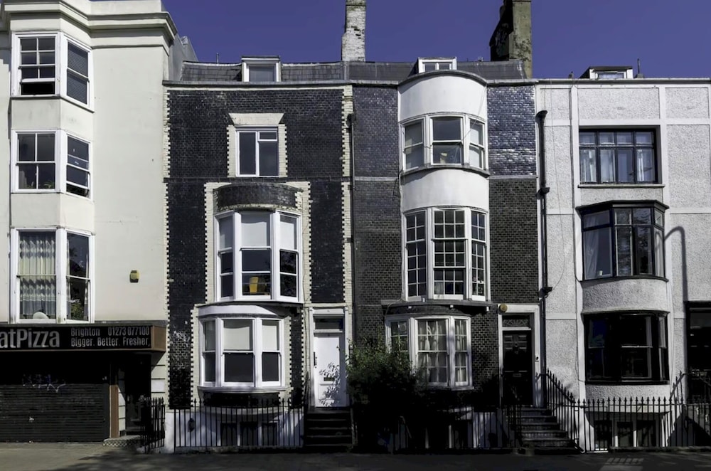 Valley Gardens View 3 By My Getaways in Brighton, United Kingdom