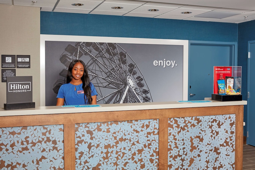 Hampton Inn & Suites Sacramento at Csus - photo 8