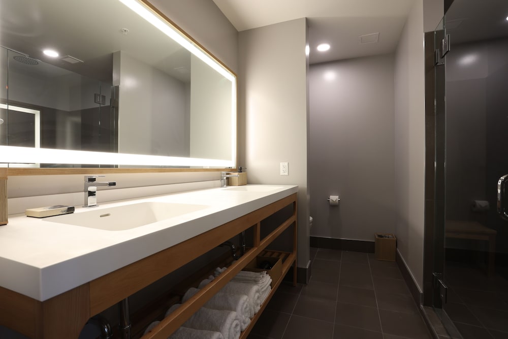 Cedartree Hotel Portland Hillsboro - photo 26