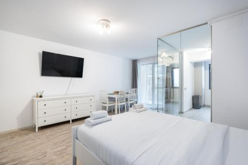 Kondo 9 Stylish Studio in Roka Residence — 4-Star Luxury Hotel in Bucharest, Romania