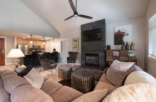 Founders Pointe 4473 Ski In Ski Out Winter Park Resort — Winter Park