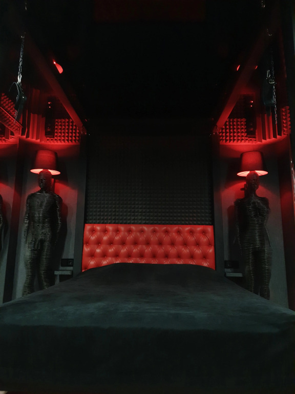 Atmosfernaya Studiya 69 Potseluev Flat in Naberezhnyye Chelny, Russia