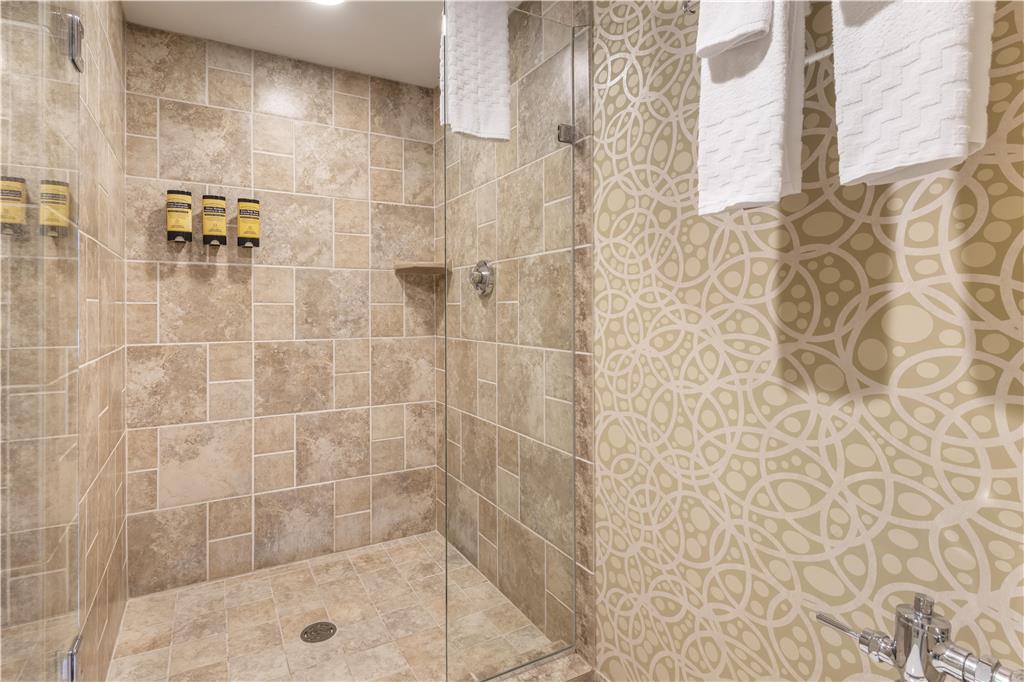 Best Western Plus The Normandy Inn & Suites - photo 25