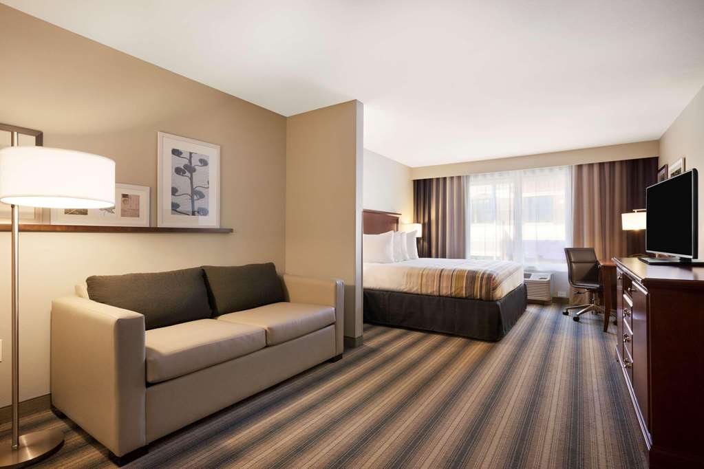 Country Inn & Suites by Radisson Roseville St. Paul - photo 8