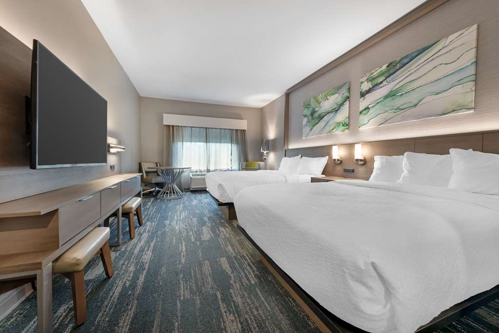 Best Western Plus Grand Rapids MN - photo 11