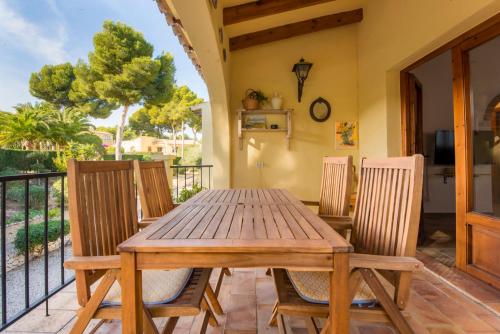 Apartamento en moraira con piscina — 4-Star Luxury Hotel in Moraira, Spain