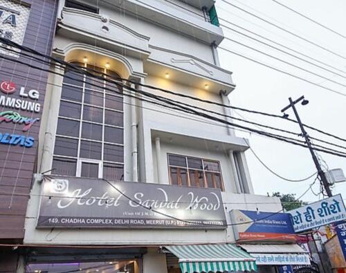 Sandalwood - last minute hotel in Meerut