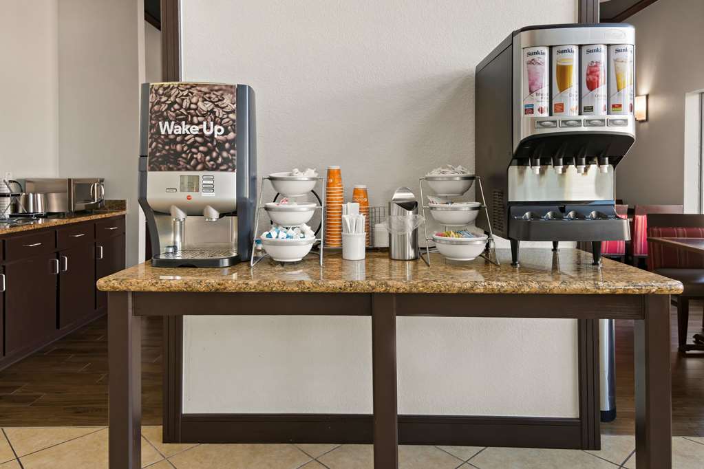 Comfort Suites Granbury - photo 33