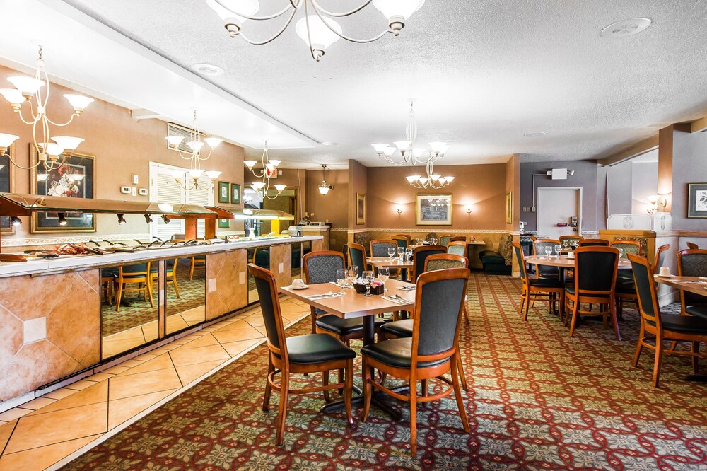 Quality Inn & Suites Waycross - photo 23