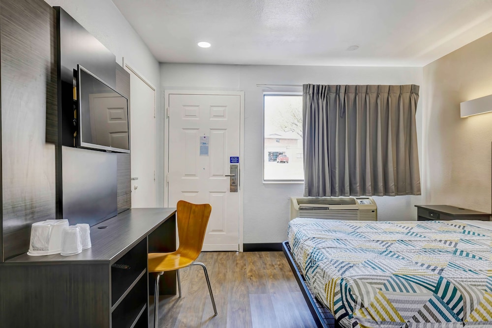 Motel 6 Denton Tx Unt - photo 22