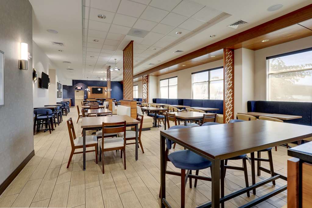 Drury Inn & Suites Lafayette IN - photo 17