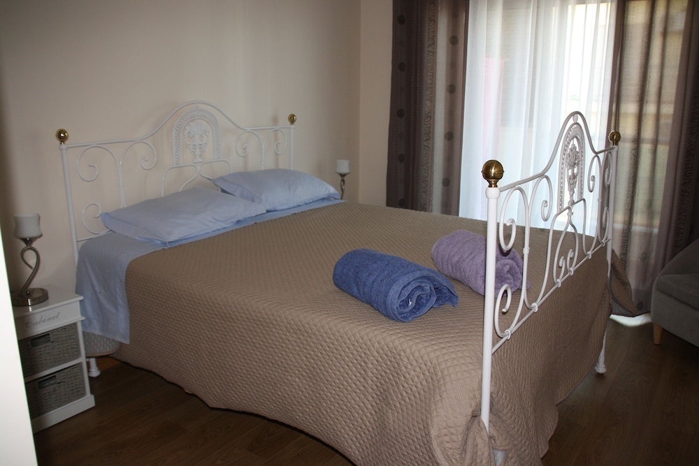 Fantastic Fátima Apartment — 4-Star Luxury Hotel in Vila Real De Santo Antonio, Portugal