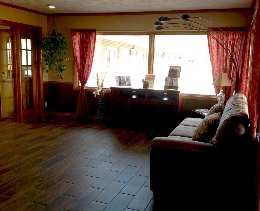 Americas Best Value Inn York - photo 3