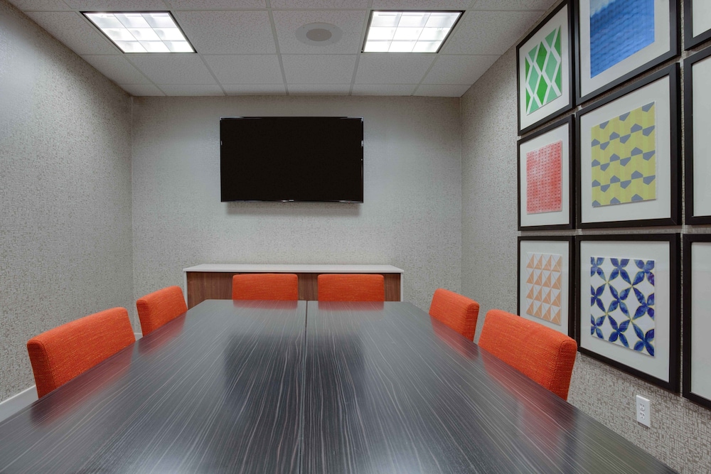 Holiday Inn Express Orlando International Airport by IHG - photo 43