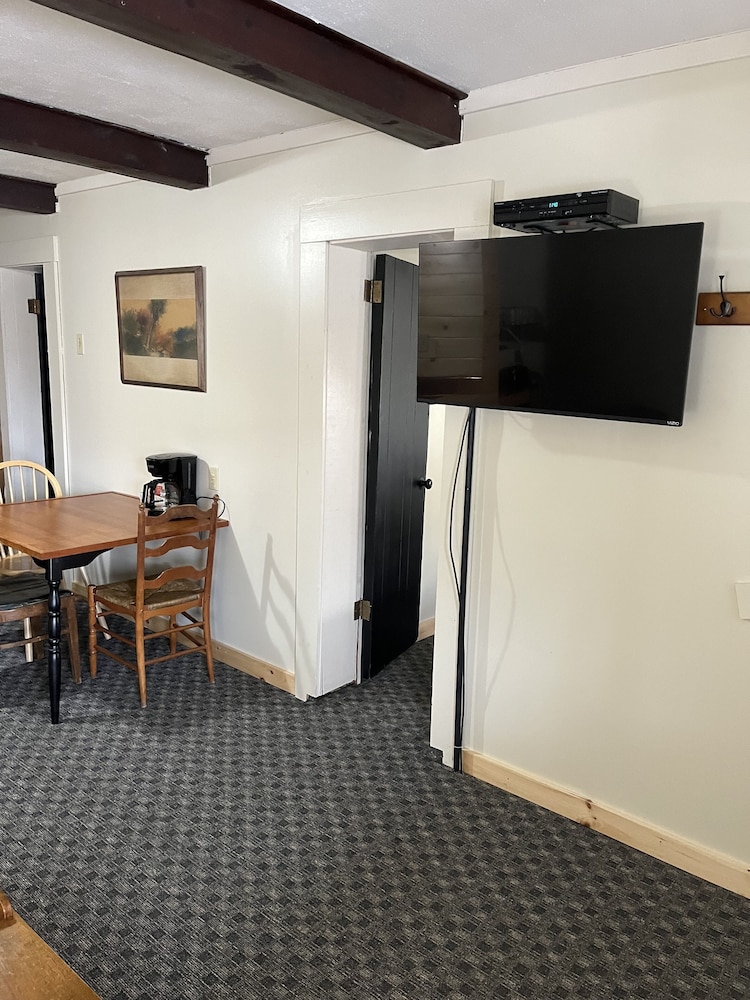 Brookside Motor Inn - photo 16