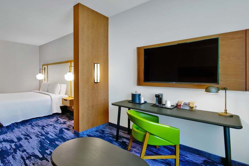 Fairfield By Marriott Inn & Suites Orlando At Flamingo Crossings Town Center - photo 7