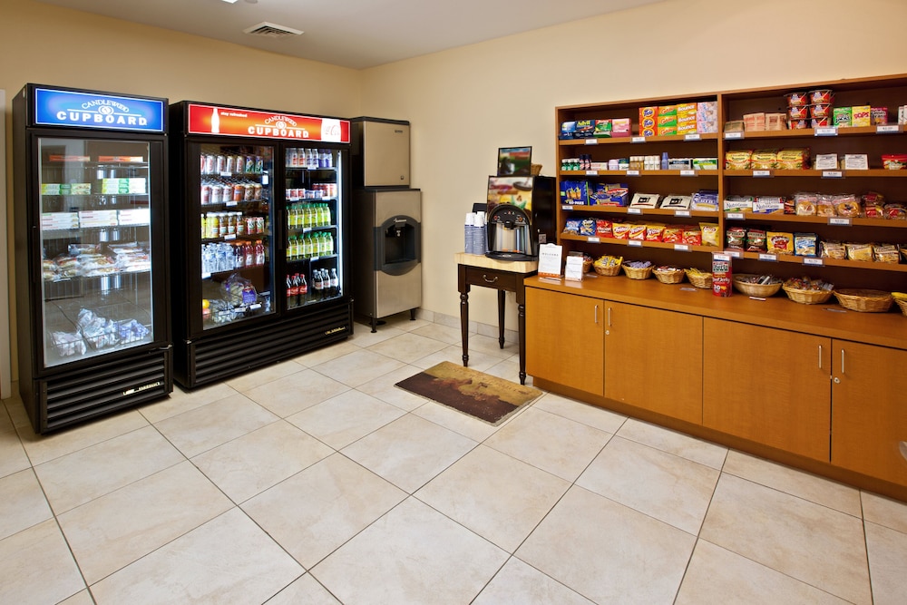 Candlewood Suites Louisville North by IHG - photo 32