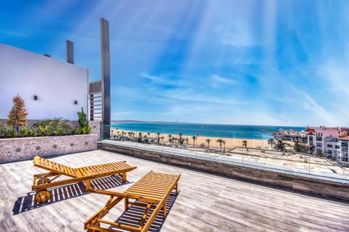 Luxury Seafront Appartement 6 7p — 4-Star Luxury Hotel in Agadir, Morocco