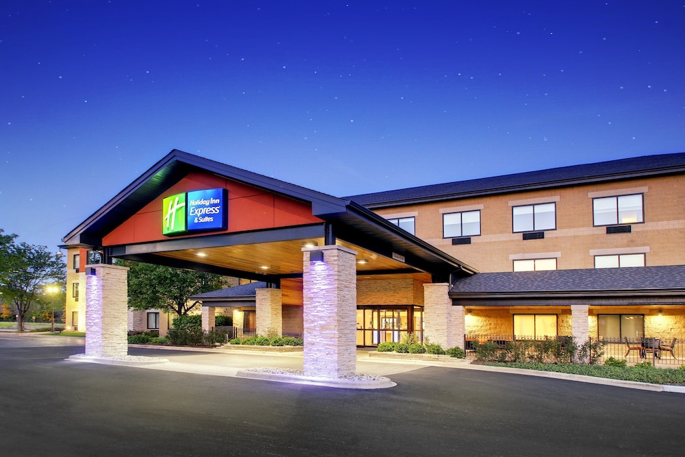 Holiday Inn Express & Suites Aurora Naperville by IHG - photo 69