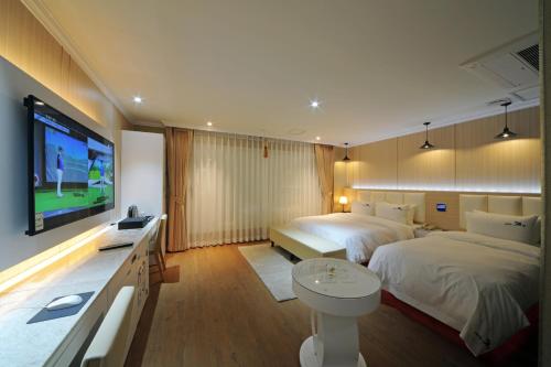 Biz Hotel - carbon neutral hotel in Changwon