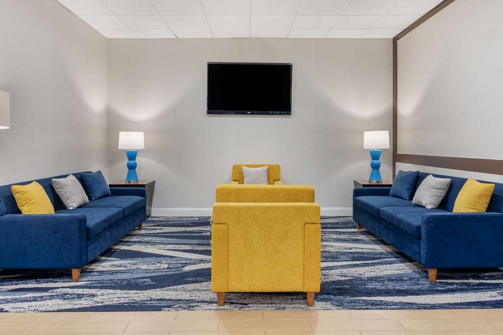 Comfort Inn & Suites Danbury Bethel - photo 5