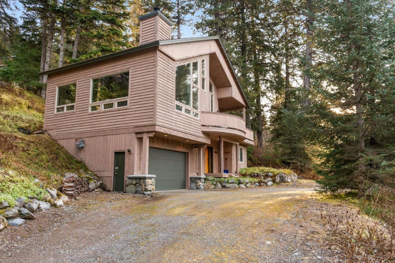 Girdwood Mountain Chateau — hotel in Girdwood