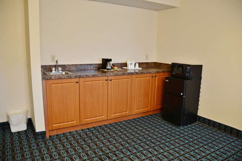 Country Hearth Inn & Suites Kenton - photo 34