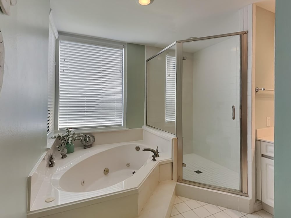 Beach Colony Towers by Southern Vacation Rentals - photo 111