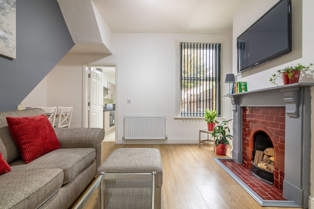 Platform Fishing Quarter Apartments — 4-Star Luxury Hotel in Kingston Upon Hull, United Kingdom