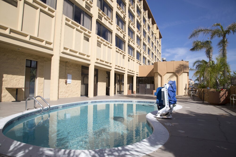 Consulate Hotel Airport Sea World San Diego Area - photo 21