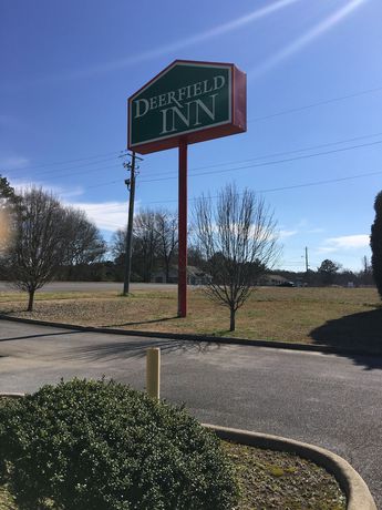 Deerfield Inn and Suites - photo 6