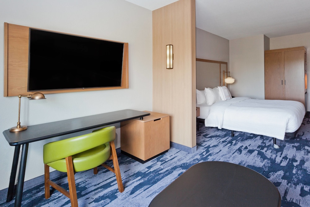 Fairfield Inn & Suites by Marriott Birmingham Colonnade - photo 14