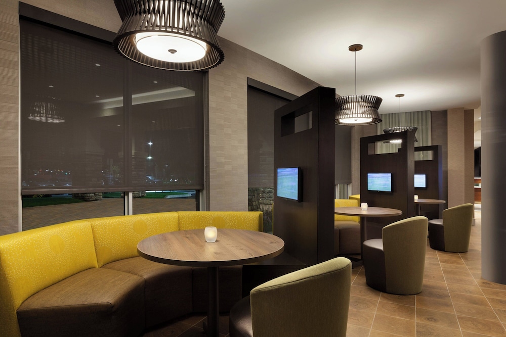 Courtyard by Marriott Boston Dedham Westwood - photo 23