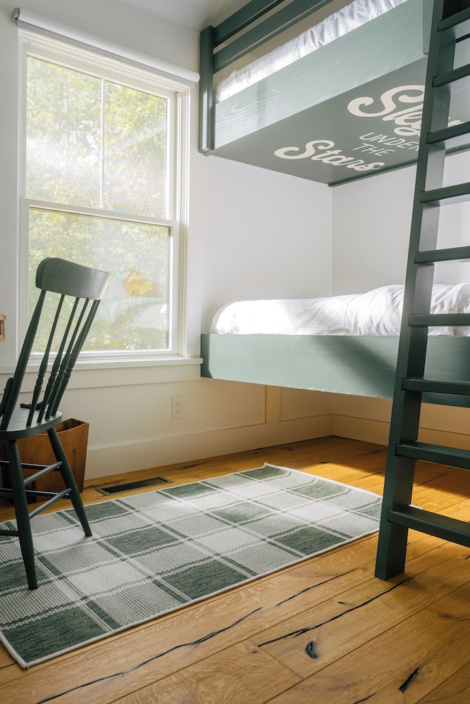 Ducktrap Motel - photo 30