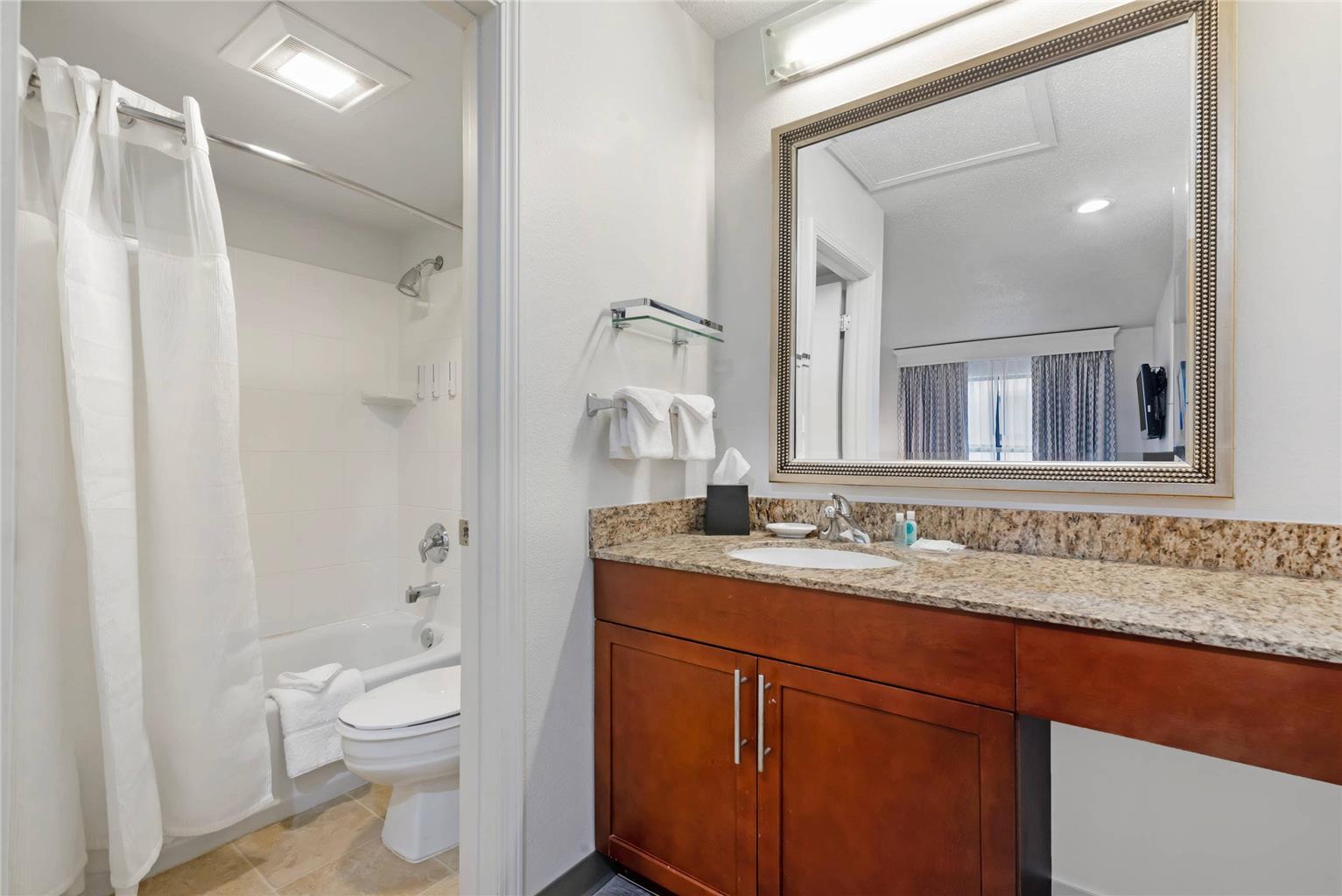 MainStay Suites St. Louis Galleria - photo 12