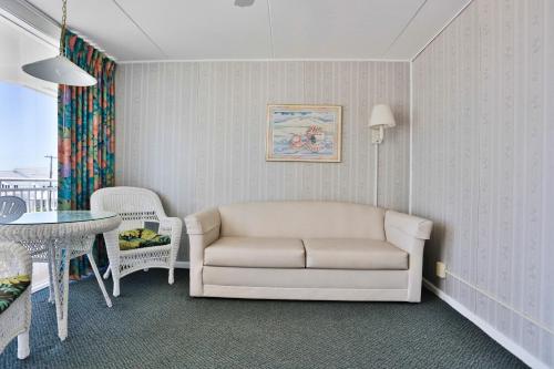 Commander by the Sea Motel - photo 28