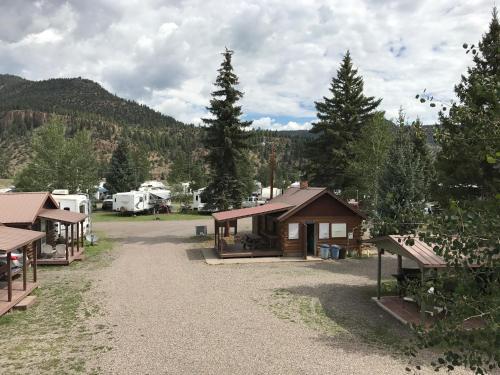 Grandview Cabins & RV Resort - photo 10