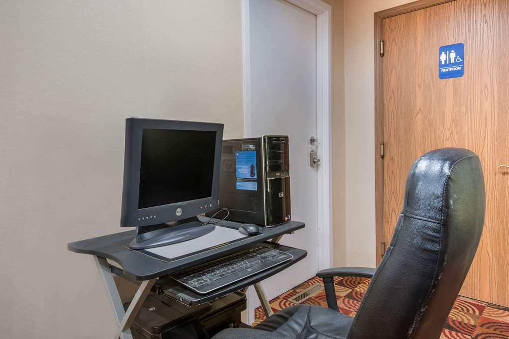 Econo Lodge Mechanicsburg Harrisburg West - photo 21