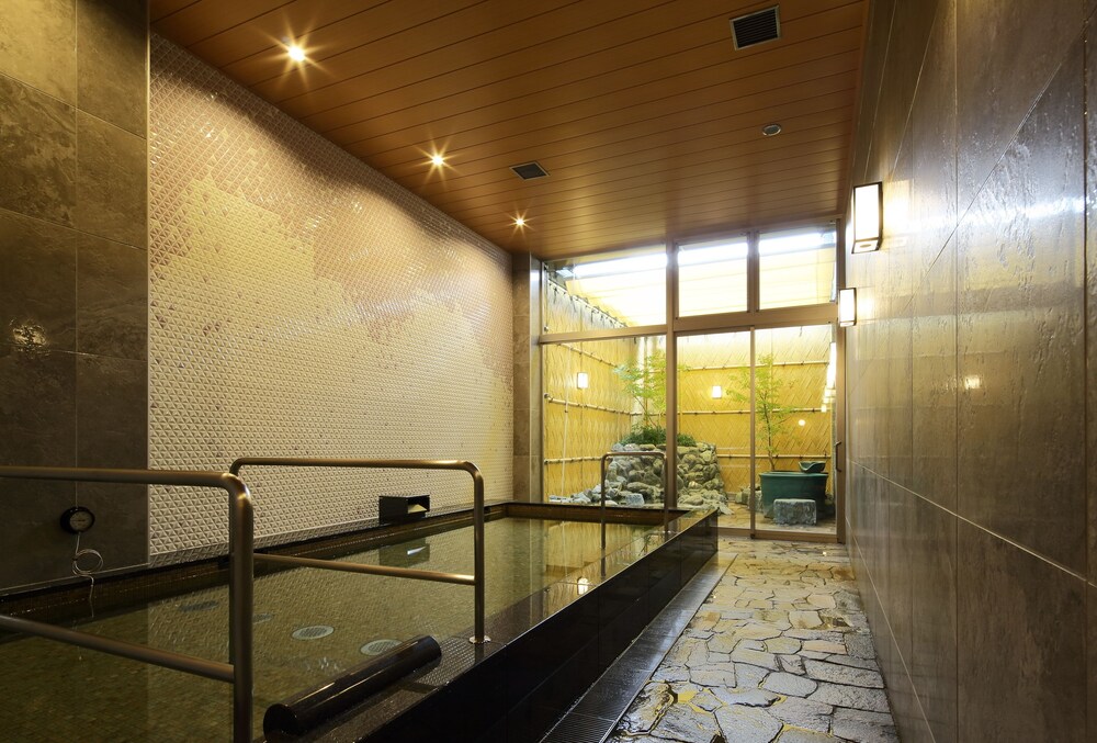 Sakura Sky Hotel Kashiwa in Kashiwa, Japan