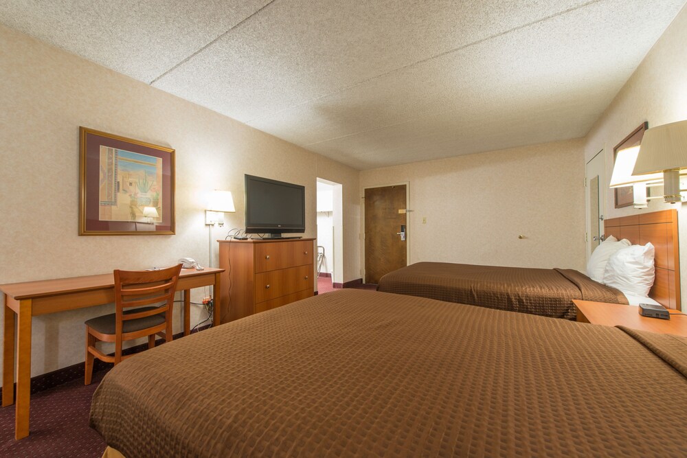 Vacation Inn Phoenix - photo 15