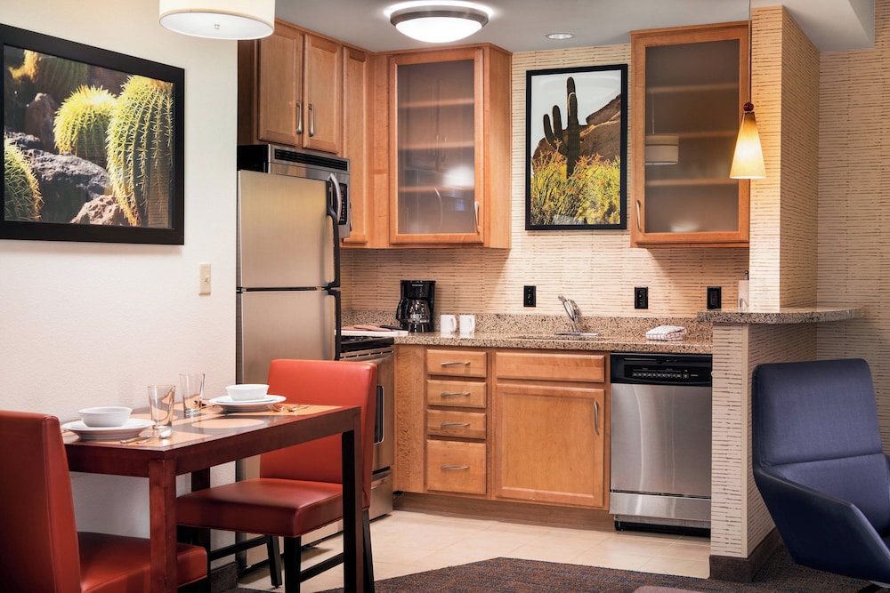 Residence Inn by Marriott Phoenix Desert View at Mayo Clinic - photo 16