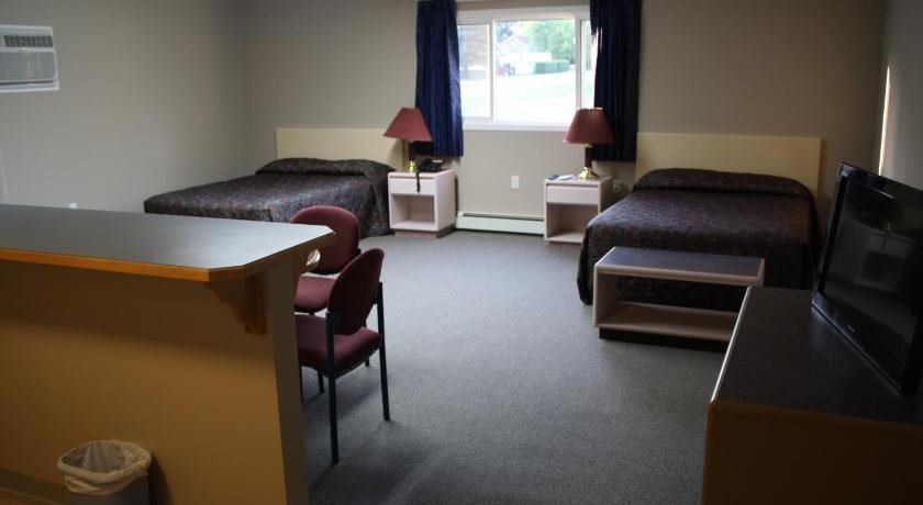 Lamplighter Inn - carbon neutral hotel in Three Hills