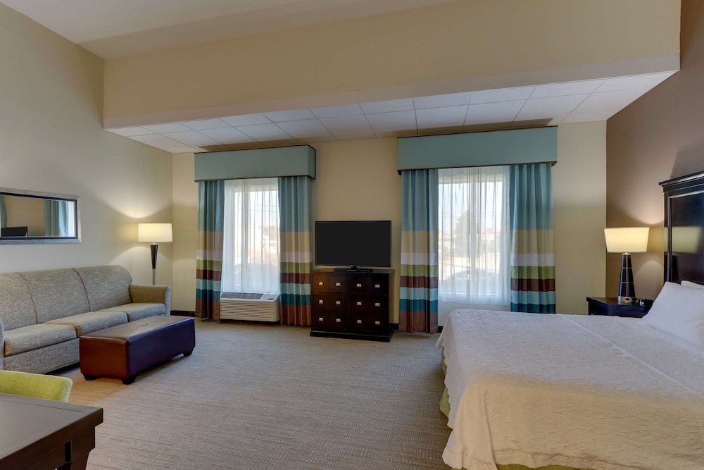 Hampton Inn & Suites Swansboro Near Camp Lejeune - photo 19