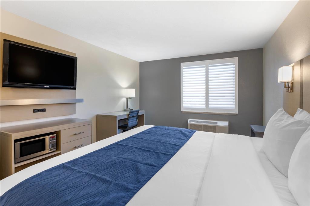 Comfort Inn San Diego Miramar - photo 17