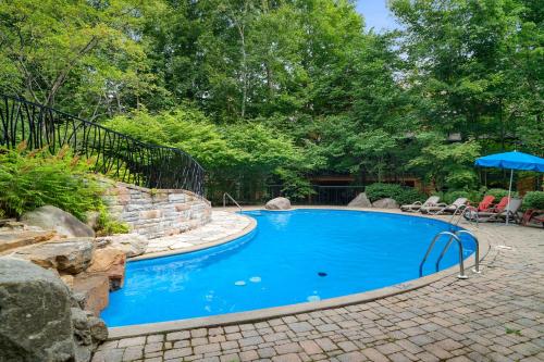 Tremblant Prestige Manoir 120 6 — 4-Star Luxury Hotel in Mont-Tremblant, Canada