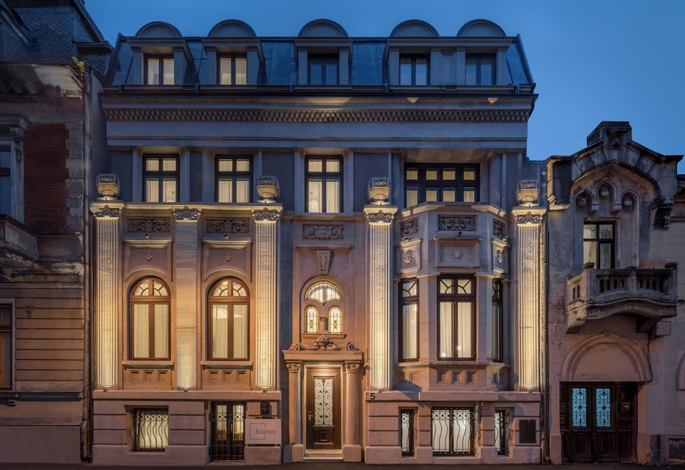 Ecletico Villa — 4-Star Luxury Hotel in Bucharest, Romania