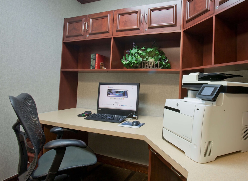 Hilton Garden Inn Starkville - photo 113