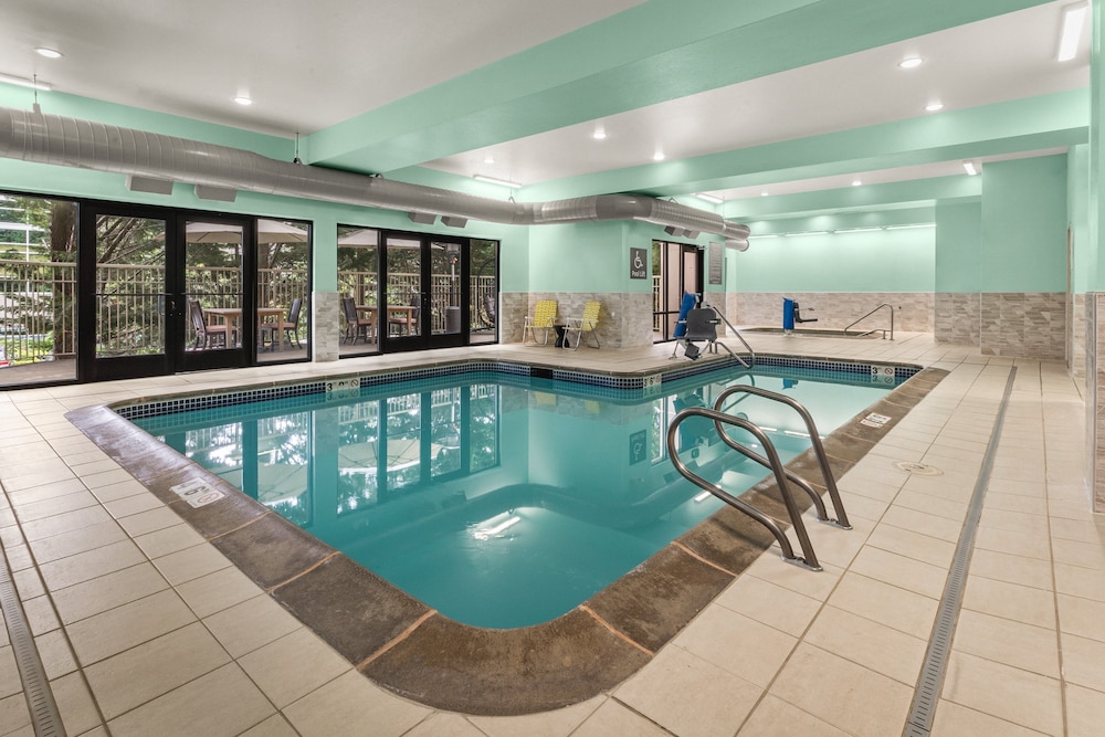 Holiday Inn & Suites Bothell by IHG - photo 32