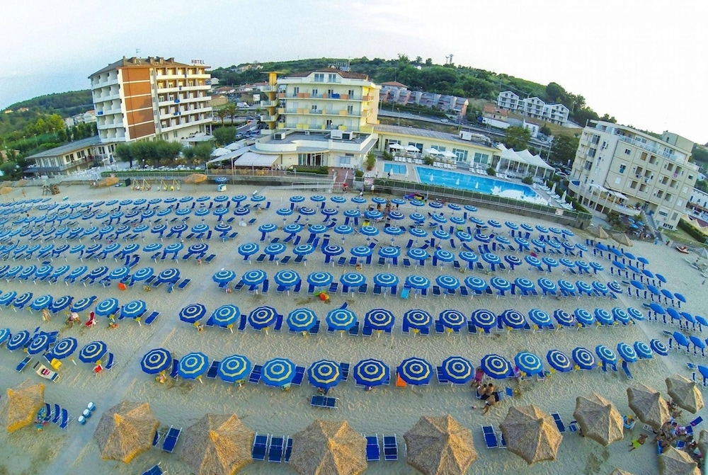 Hotel Mara - carbon neutral hotel in Ortona